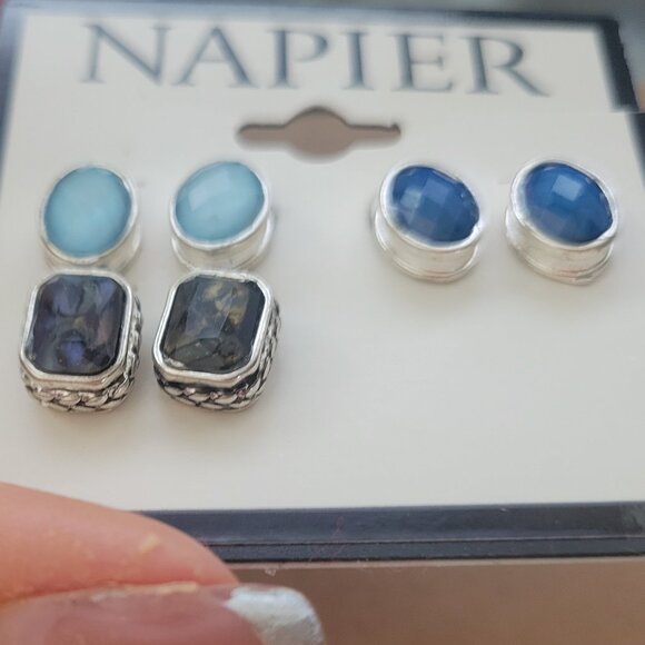 3 Pair Blue & Silver Stud Earrings - Picture 4 of 4